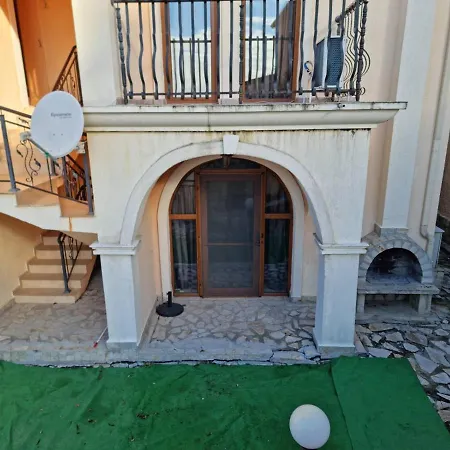 курортен коплекс елените,община несебър,област бургас * Emona